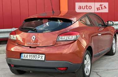 Купе Renault Megane 2011 в Киеве