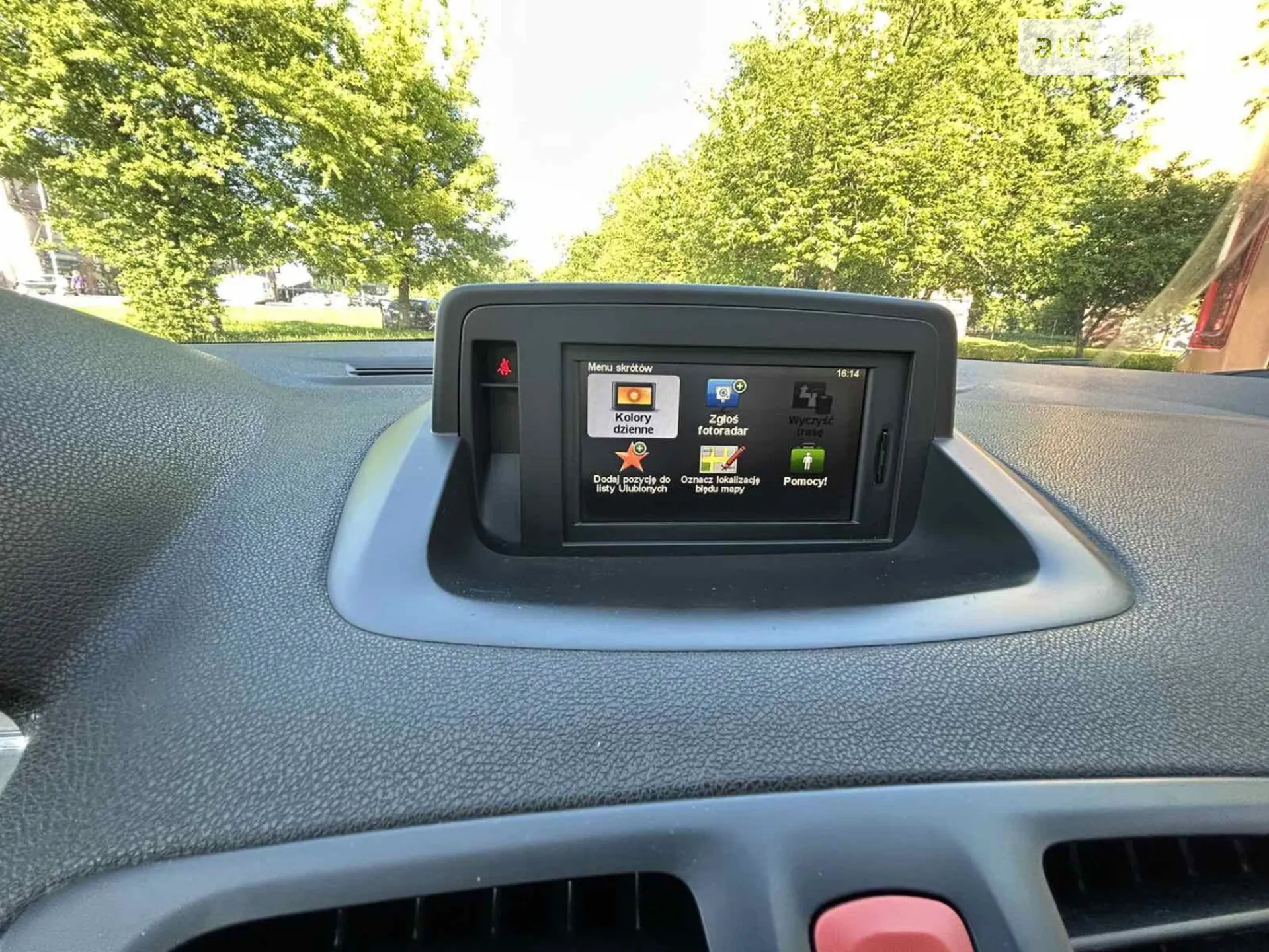 2010 Renault Megane - мініатюра 9