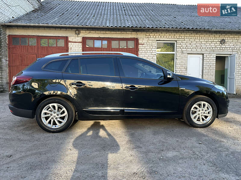 Универсал Renault Megane 2013 в Полтаве фото 7 Универсал Renault Megane 2013 в Полтаве