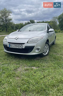 Хетчбек Renault Megane 2010 в Кропивницькому