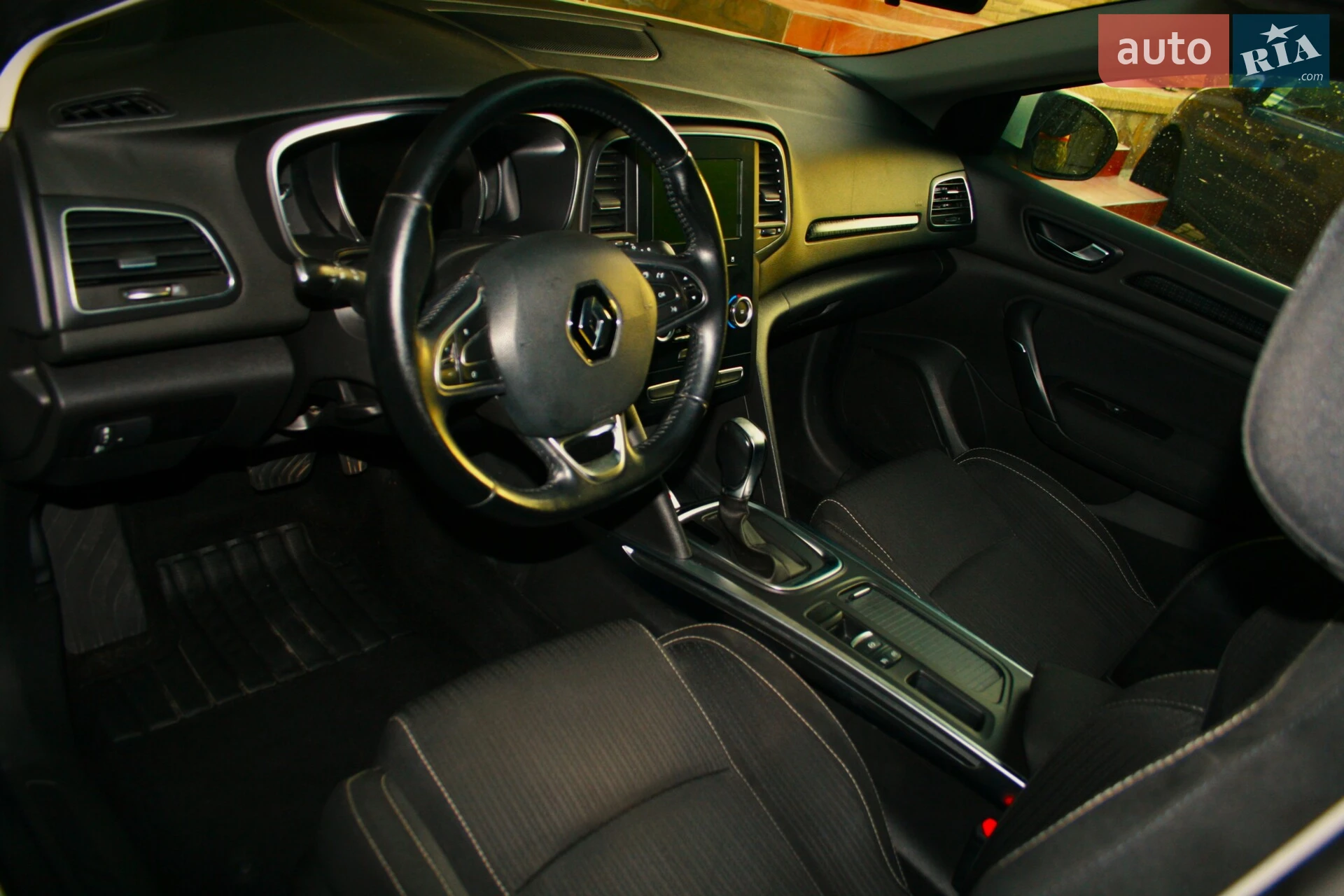 2016 Renault Megane - мініатюра 10