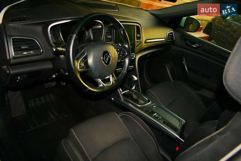 Універсал Renault Megane 2016 в Запоріжжі