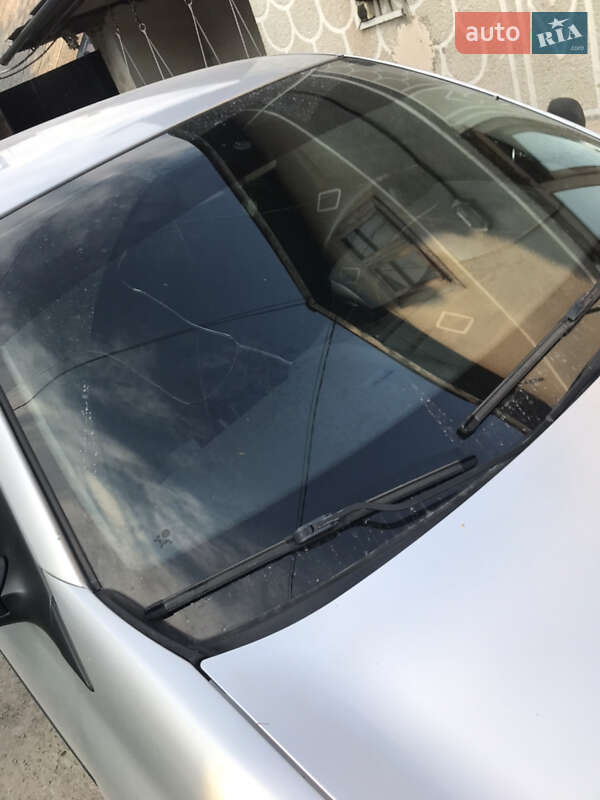 Седан Renault Megane 2005 в Рогатине