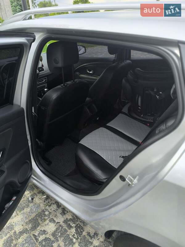 Універсал Renault Megane 2013 в Харкові