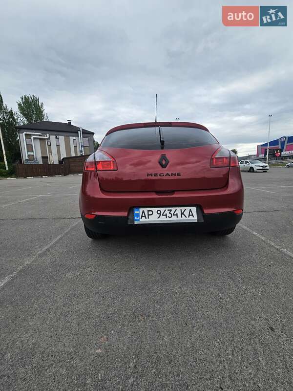 Хэтчбек Renault Megane 2010 в Запорожье