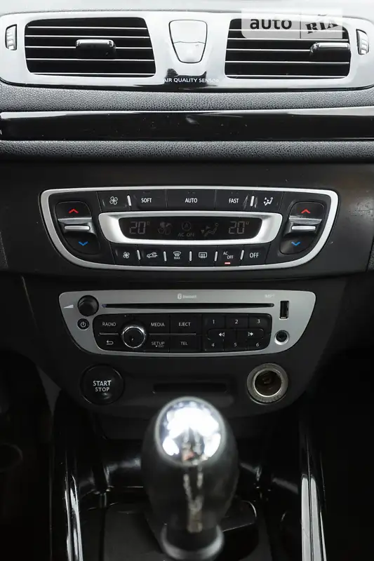 Renault Megane 2012 VIN VF1KZ140647976508 фото оголошення 53 з 132