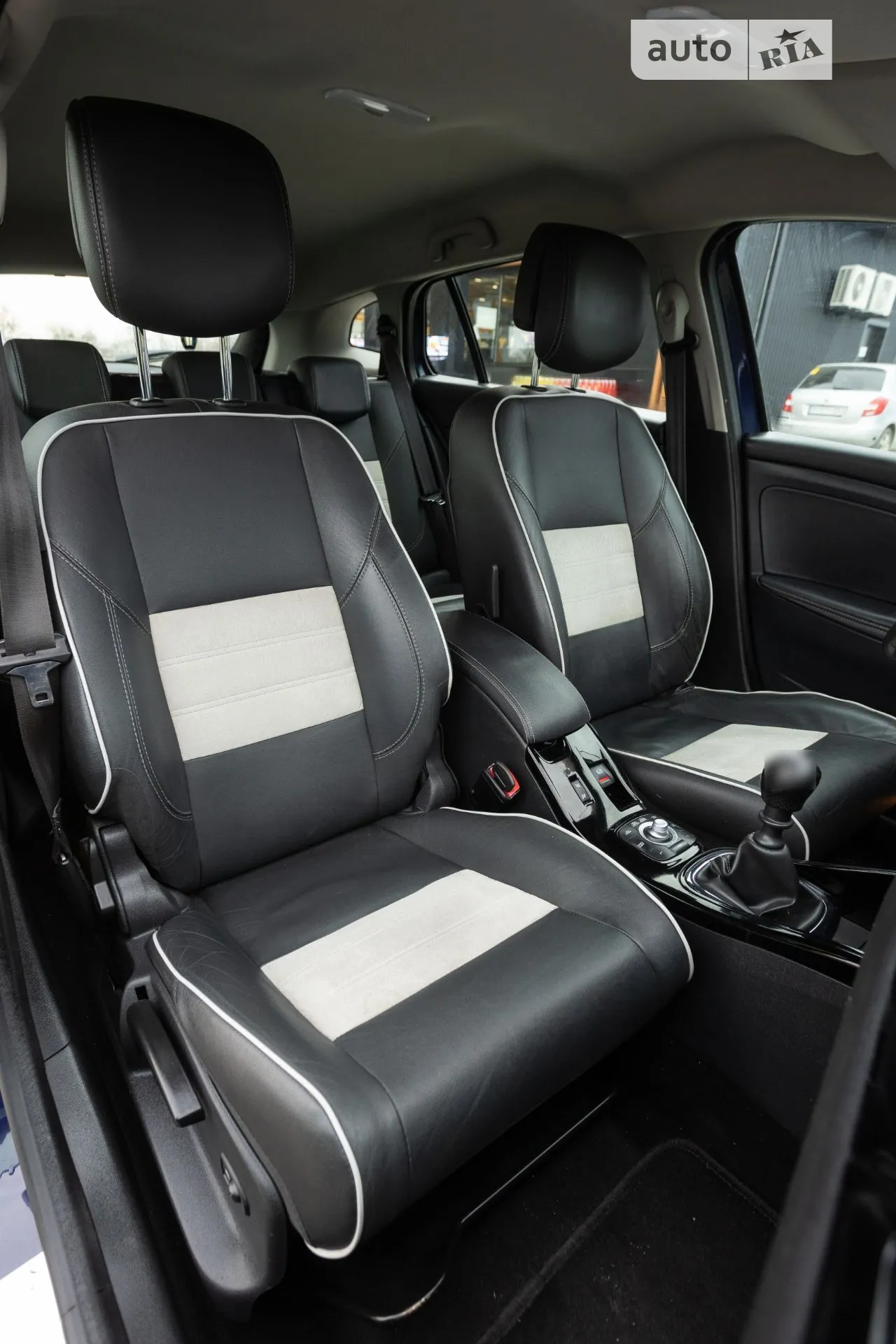 2012 Renault Megane - мініатюра 74
