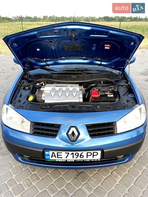 Хэтчбек Renault Megane 2005 в Новомосковске фото 6 Хэтчбек Renault Megane 2005 в Новомосковске