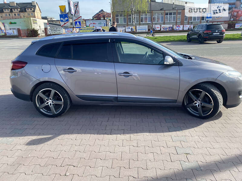 Універсал Renault Megane 2012 в Івано-Франківську