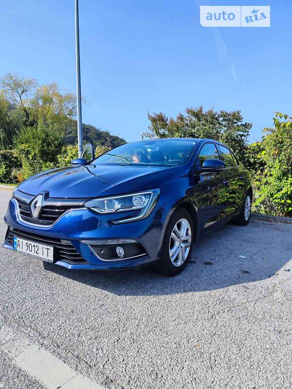 Седан Renault Megane 2019 в Буче