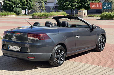 Кабриолет Renault Megane 2011 в 
