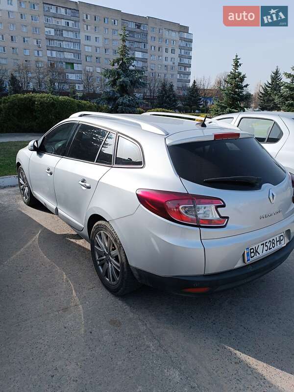 Универсал Renault Megane 2014 в Вараше