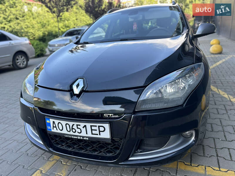 Универсал Renault Megane 2011 в Ужгороде