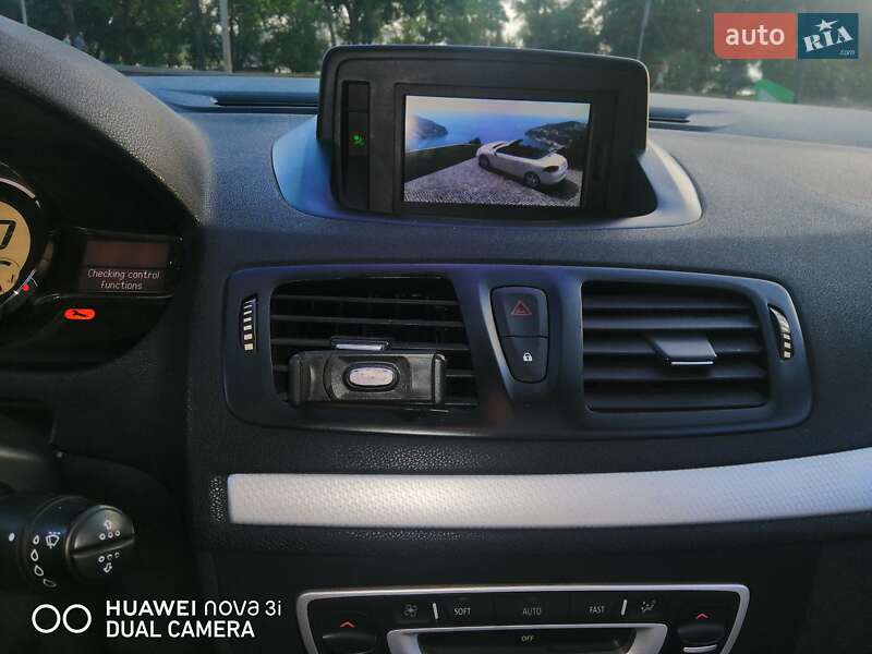 Кабриолет Renault Megane 2012 в Днепре фото 15 Кабриолет Renault Megane 2012 в Днепре