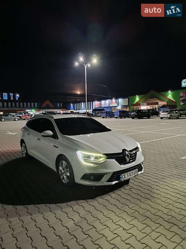 Універсал Renault Megane 2017 в Чернівцях