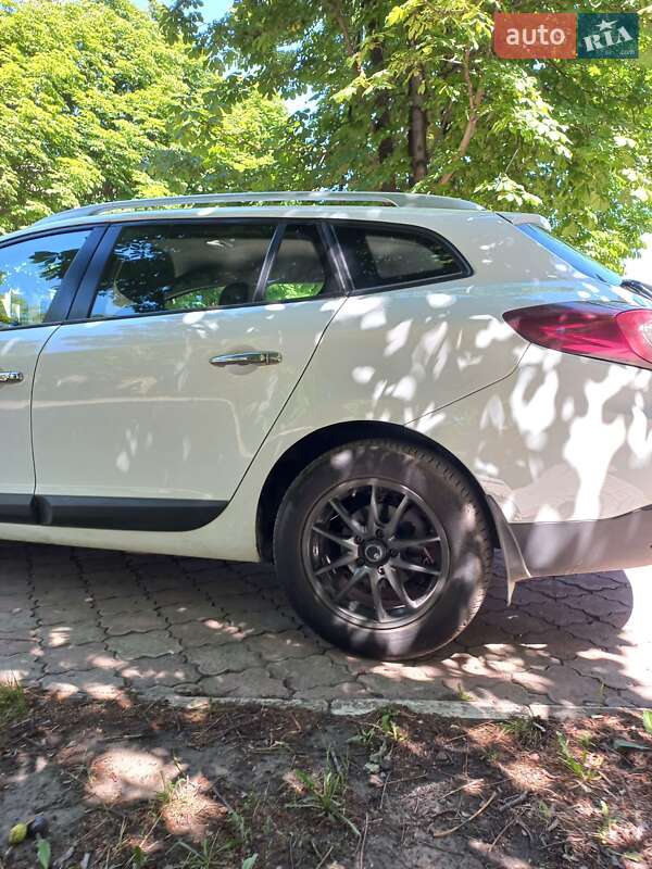 Универсал Renault Megane 2011 в Доброполье