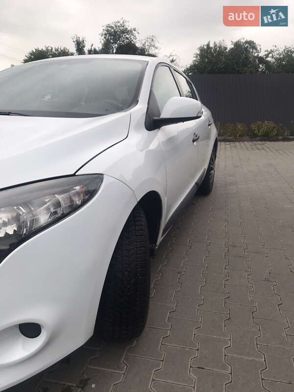 Хетчбек Renault Megane 2011 в Шептицькому фото 2 Хетчбек Renault Megane 2011 в Шептицькому