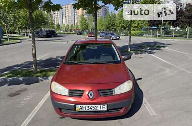 Седан Renault Megane 2004 в Днепре