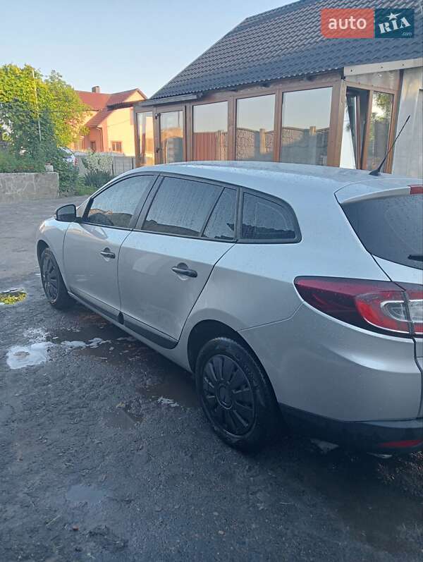 Универсал Renault Megane 2009 в Луцке фото 11 Универсал Renault Megane 2009 в Луцке