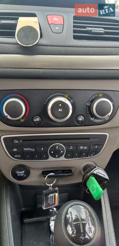 Універсал Renault Megane 2011 в Маневичах