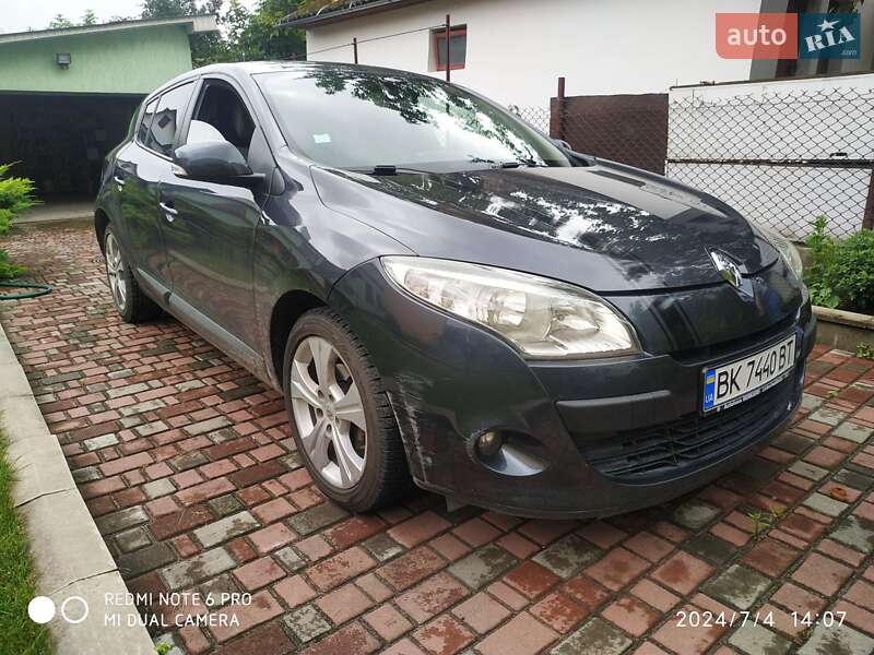 Хэтчбек Renault Megane 2010 в Дубно