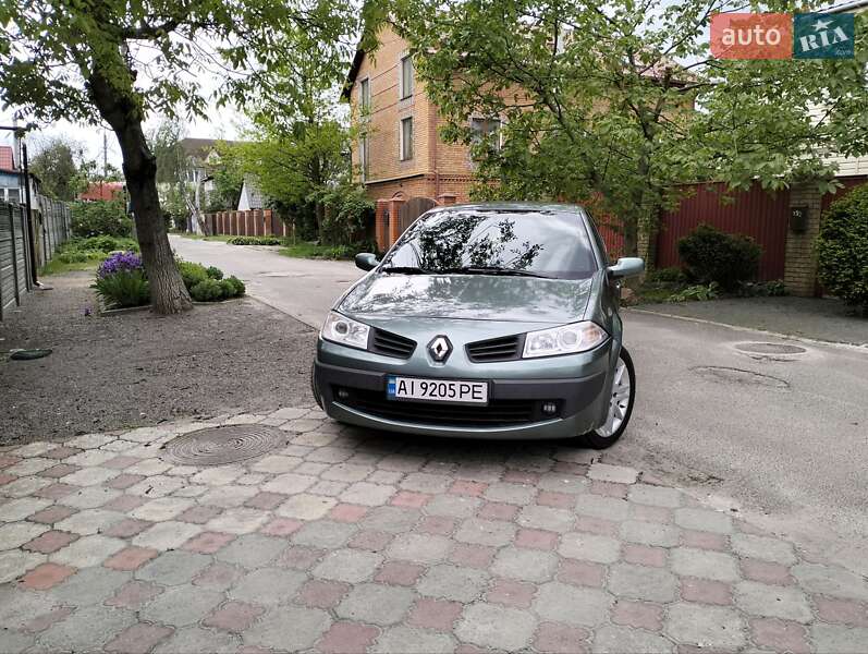 Седан Renault Megane 2006 в Києві