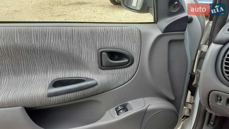 Хетчбек Renault Megane 2001 в Черкасах