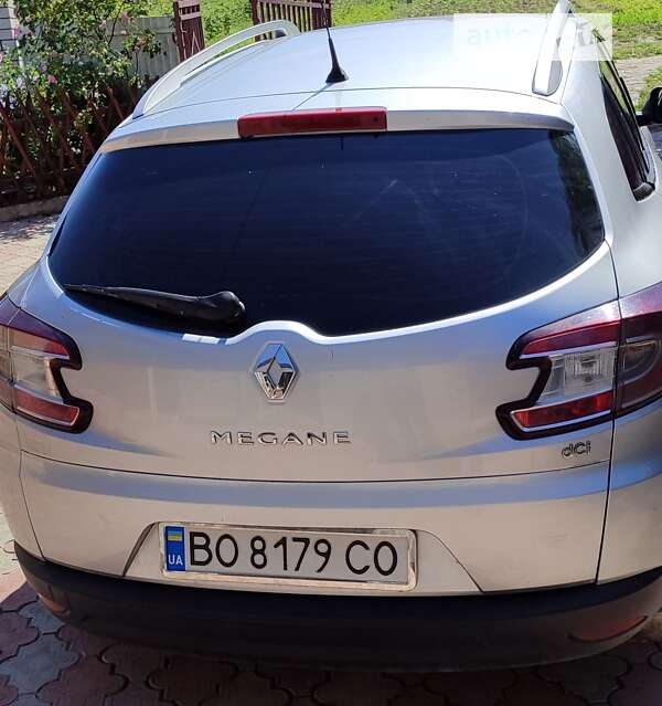 Универсал Renault Megane 2010 в Тернополе фото 5 Универсал Renault Megane 2010 в Тернополе