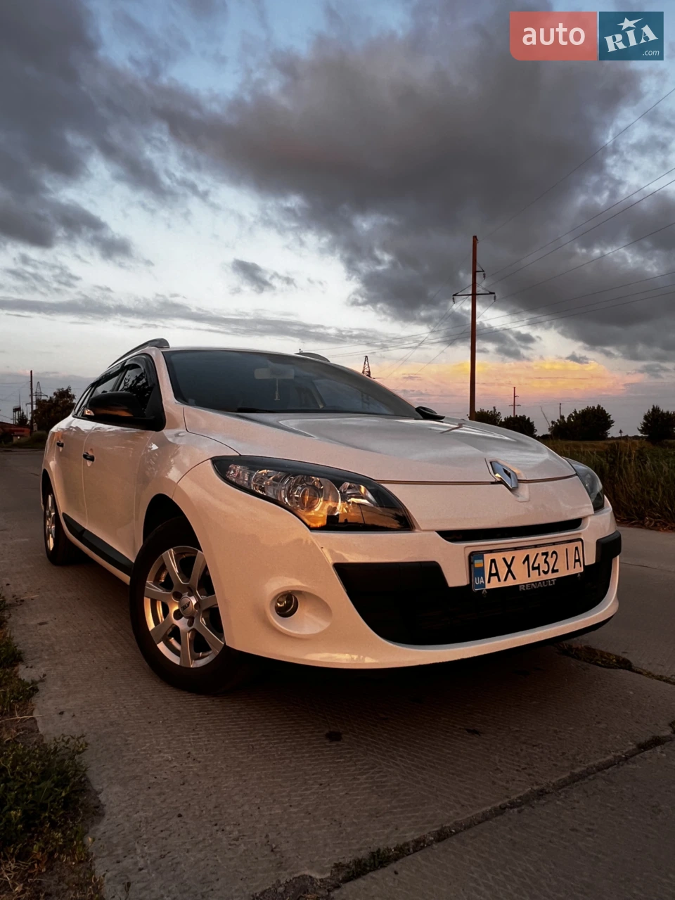 2010 Renault Megane - мініатюра 9