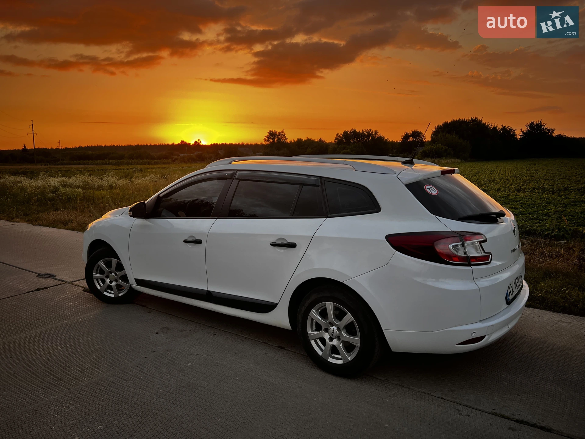 2010 Renault Megane - мініатюра 16