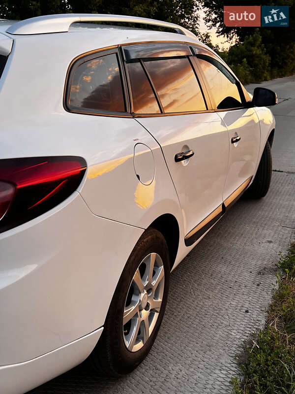 Універсал Renault Megane 2010 в Краснокутську