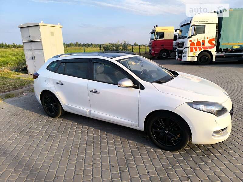 Универсал Renault Megane 2013 в Новомосковске фото 5 Универсал Renault Megane 2013 в Новомосковске
