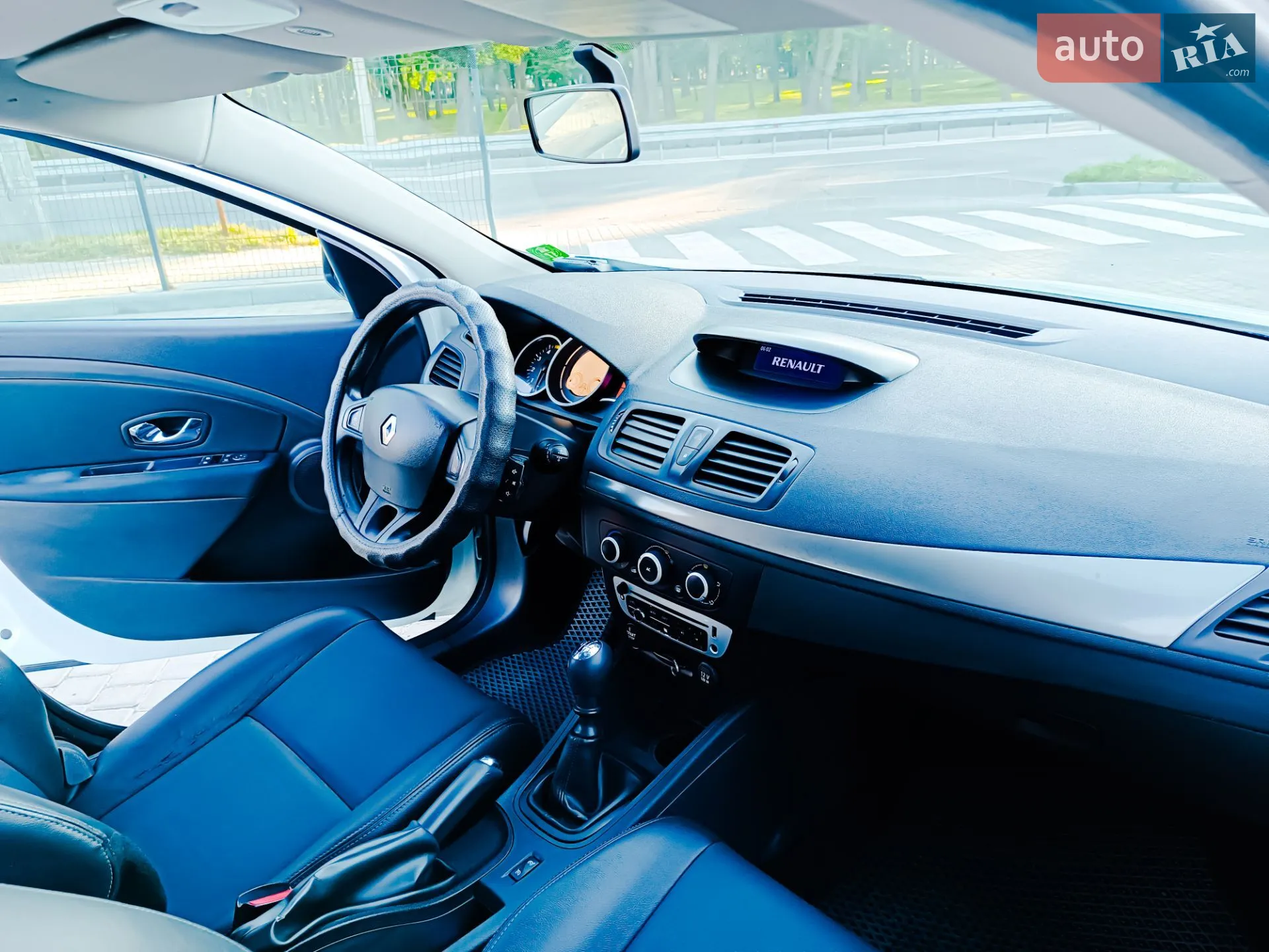 2013 Renault Megane - мініатюра 14