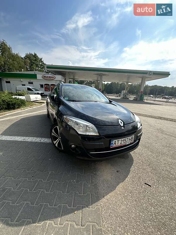 Универсал Renault Megane 2011 в Ивано-Франковске