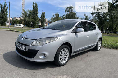 Хэтчбек Renault Megane 2010 в Киеве