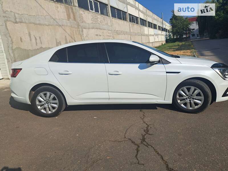Седан Renault Megane 2021 в Кропивницком