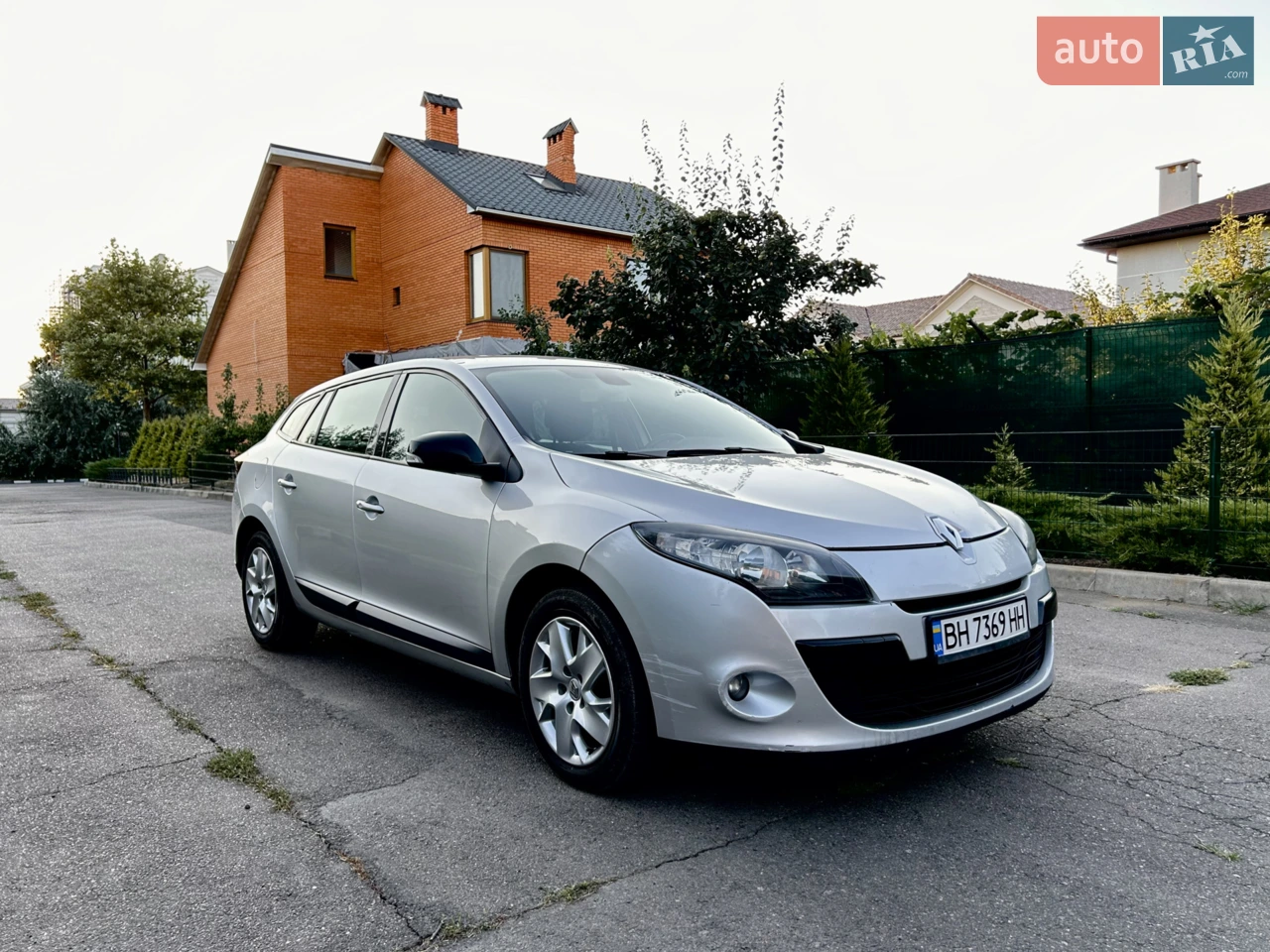 2010 Renault Megane - мініатюра 19