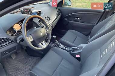 Универсал Renault Megane 2011 в 
