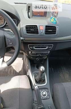 Универсал Renault Megane 2010 в 