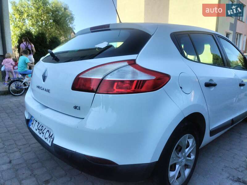 Хетчбек Renault Megane 2012 в Івано-Франківську фото 5 Хетчбек Renault Megane 2012 в Івано-Франківську
