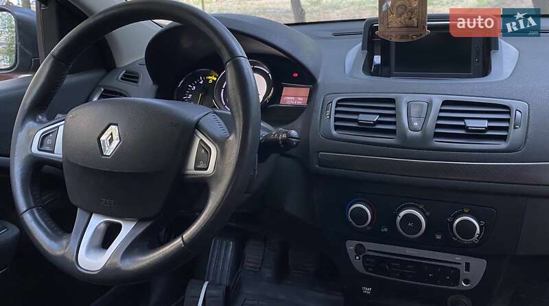 Універсал Renault Megane 2012 в Кривому Розі