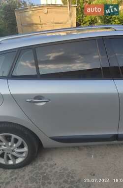 Универсал Renault Megane 2012 в 