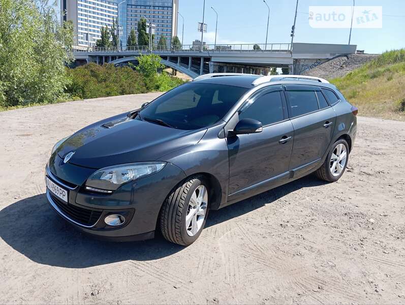 Универсал Renault Megane 2013 в Киеве