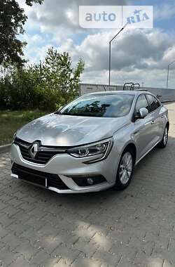 Седан Renault Megane 2017 в Чернівцях