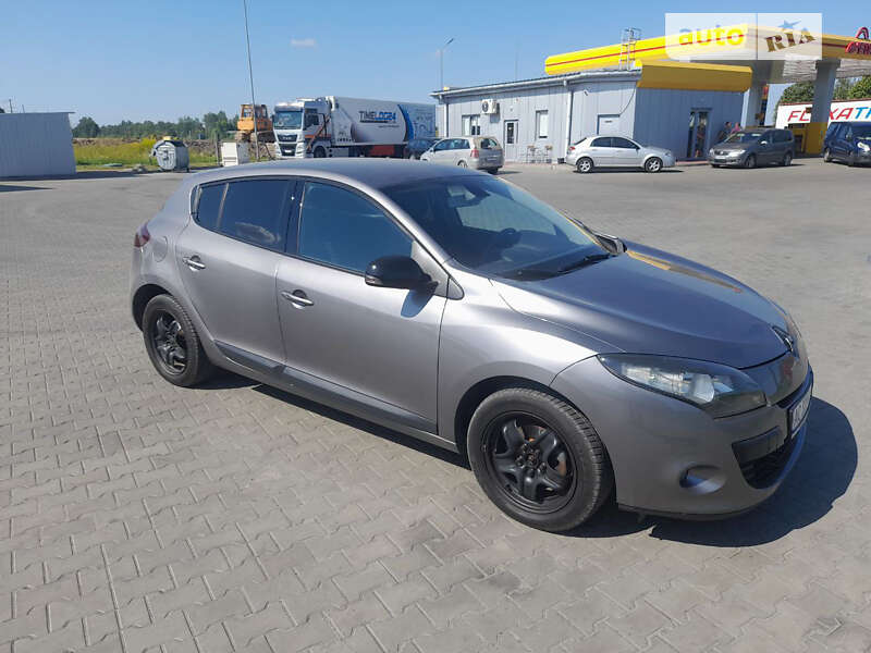 Хэтчбек Renault Megane 2011 в Луцке