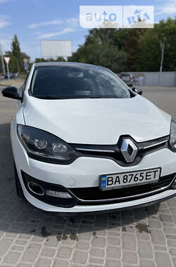 Хэтчбек Renault Megane 2013 в 