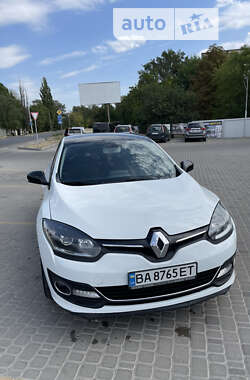 Хэтчбек Renault Megane 2013 в 
