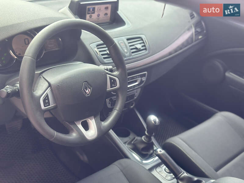 Универсал Renault Megane 2012 в Житомире фото 14 Универсал Renault Megane 2012 в Житомире