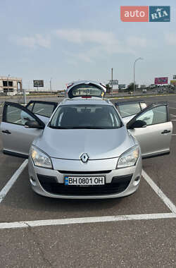 Универсал Renault Megane 2011 в 