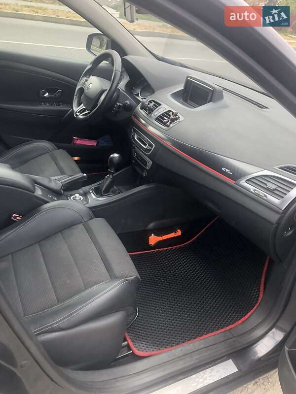 Универсал Renault Megane 2013 в Полонном
